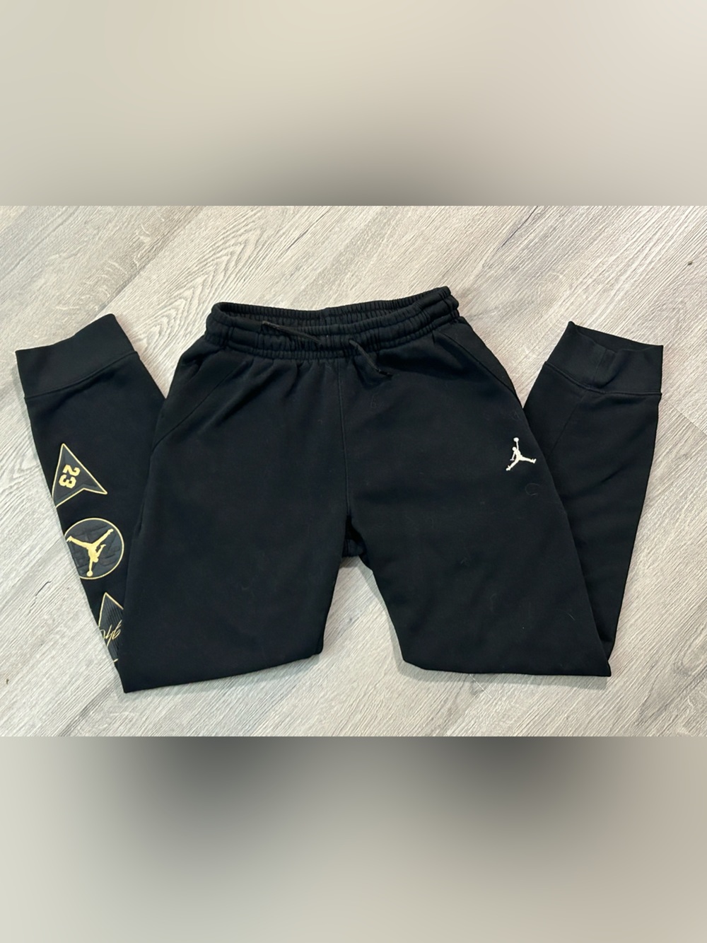 Jordan Boys Black & Gold Flight Graphic Joggers Size L (12-13 Yrs)